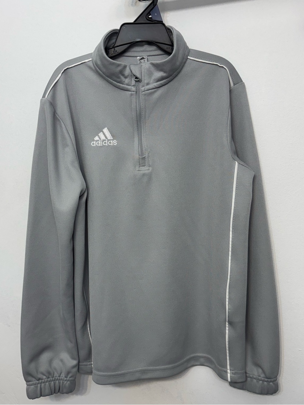 Adidas Gray & White Quarter Zip Pullover Long Sleeve Top Boys Size Small 9-10